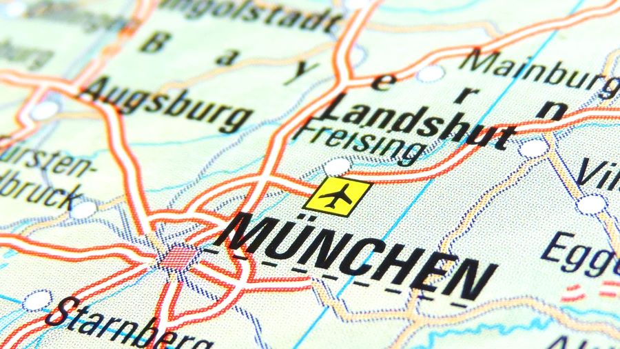 Thành phố Munich cách thủ đô Berlin khoảng 600km, nằm ở phía Nam của nước Đức