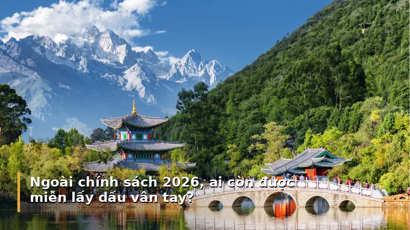 Ngoài chính sách 2026, ai còn được miễn lấy dấu vân tay?